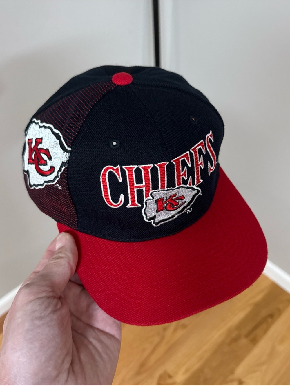 Vintage Sports Specialties Kansas City Chiefs Black Dome Snapback Hat Laser